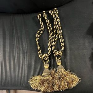 EUC Designer 2 Silk Braided Tye Backs tassels for curtains Black & gold 23 1/2”